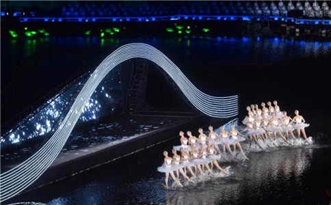摩拓为全息幻影成像应用于杭州印象西湖晚会案例
