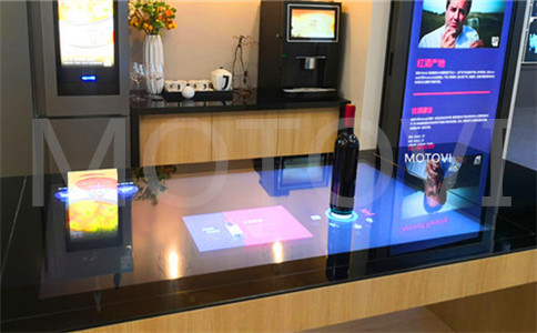 物体识别漫游桌应用数字展厅_摩拓为MOTOVI工程案例_产品展示